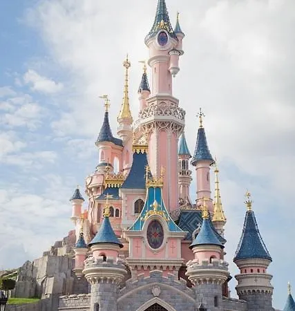 Grand Studio Montevrain - Disneyland Rer A Exterior photo