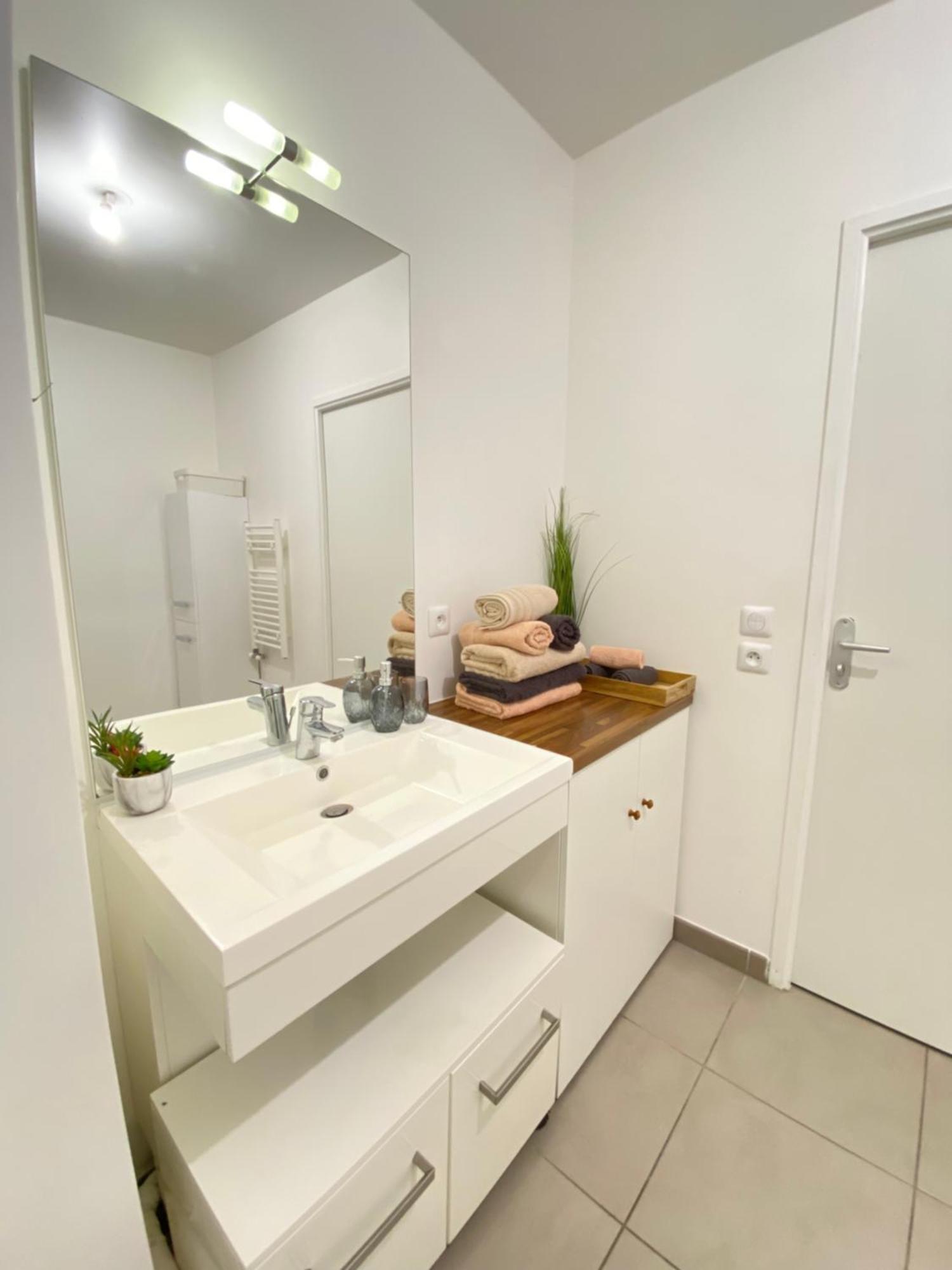 Grand - Disneyland Rer A Apartment